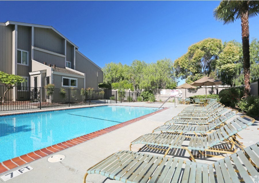 110 Remington Apartments 110 E Remington Drive  Sunnyvale, CA 94087