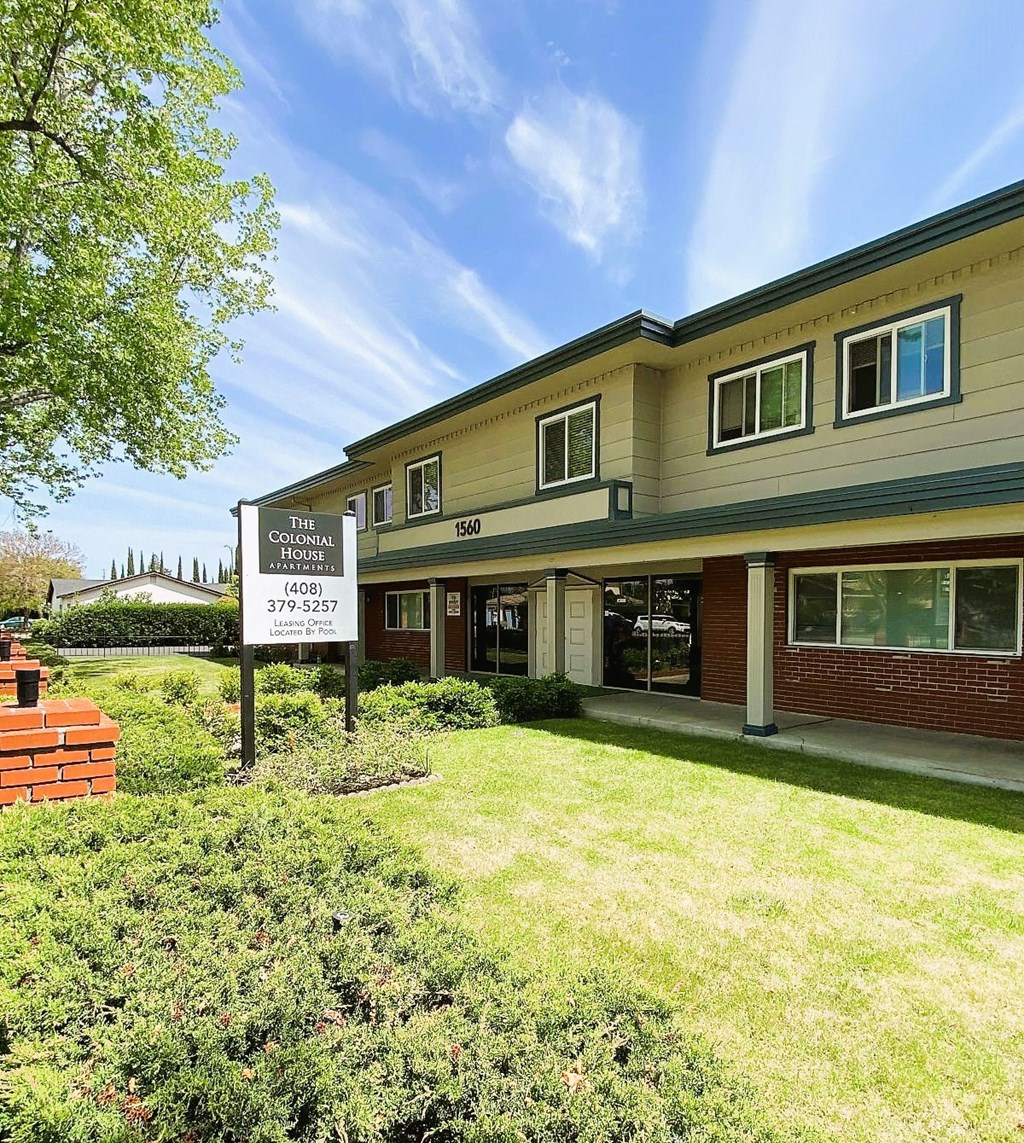 Colonial House Apartments San Jos 1560 San Tomas Aquino Road  San Jose, CA 95130