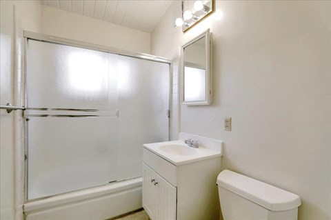 Mari Court  586 mariposa ave mountain view, ca 94040