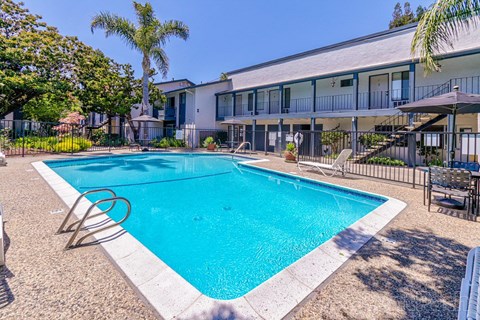 2966 Moorpark Avenue Studio-2 Beds Apartment for Rent