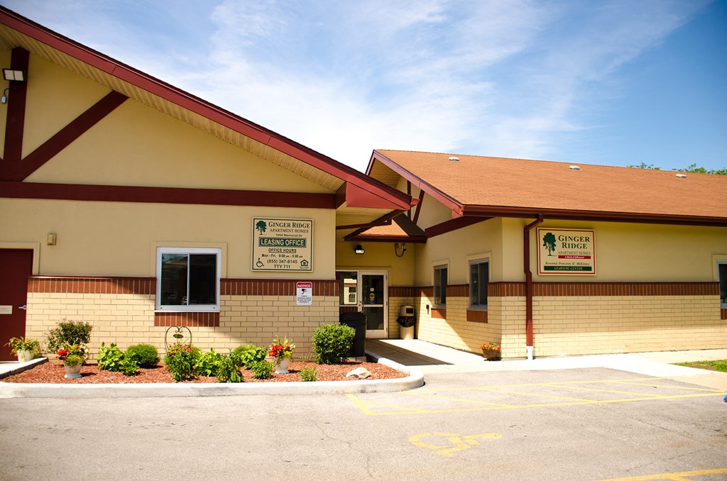 Ginger Leasing Office