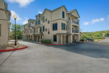 9009 N FM 620 1-4 Beds Apartment for Rent - Photo Gallery 21