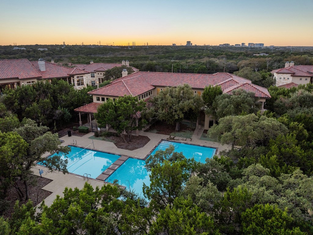 Aerial Pool View at Bridge at Heritage Woods, Austin