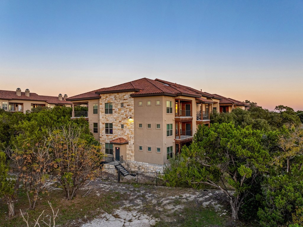 Exterior View at Bridge at Heritage Woods, Texas
