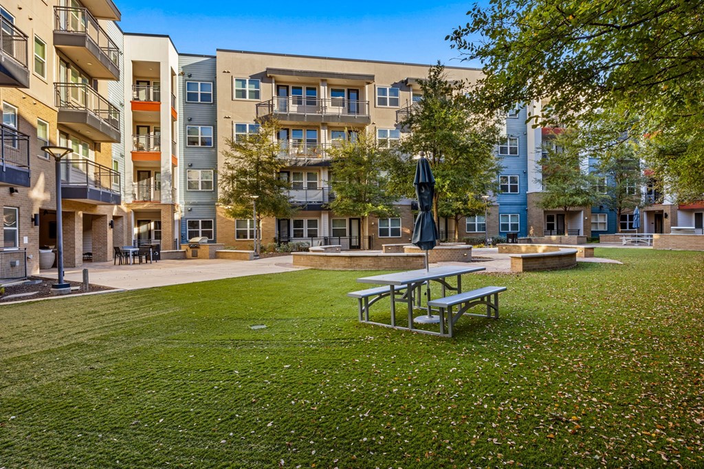 Green Space With Picnic Table at Bridge at Henley, Austin, TX, 78741