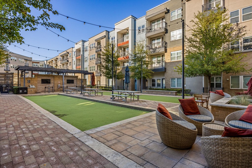 Outdoor Patio at Bridge at Henley, Austin, 78741