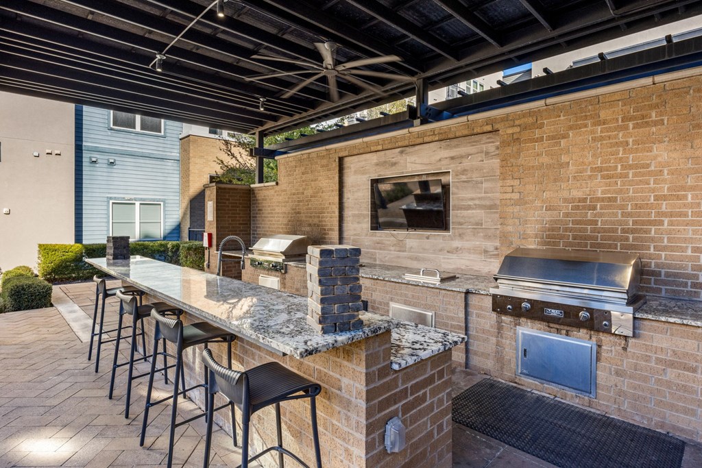 Community Grill Stations at Bridge at Henley, Austin, 78741