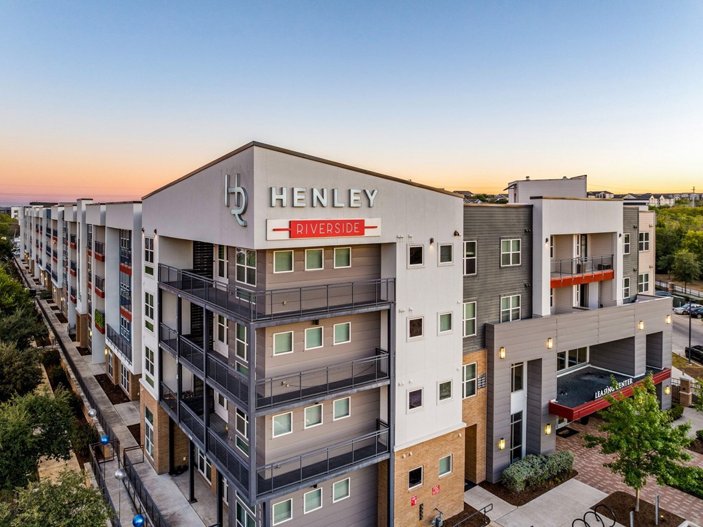 Apartment Building Exterior at Bridge at Henley, Texas, 78741