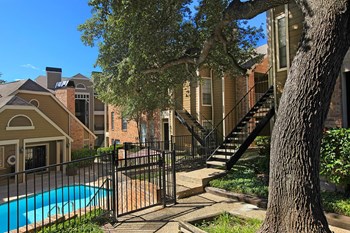 13129 NW Military Hwy 1-2 Beds Apartment for Rent - Photo Gallery 6