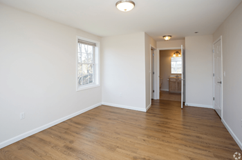 105 Hopkins Street 1-2 Beds Apartment for Rent - Photo Gallery 31