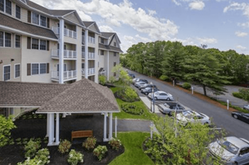 105 Hopkins Street 1-2 Beds Apartment for Rent - Photo Gallery 2
