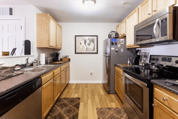 105 Hopkins Street 1-2 Beds Apartment for Rent - Photo Gallery 38