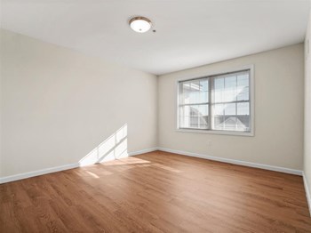 105 Hopkins Street 1-2 Beds Apartment for Rent - Photo Gallery 19