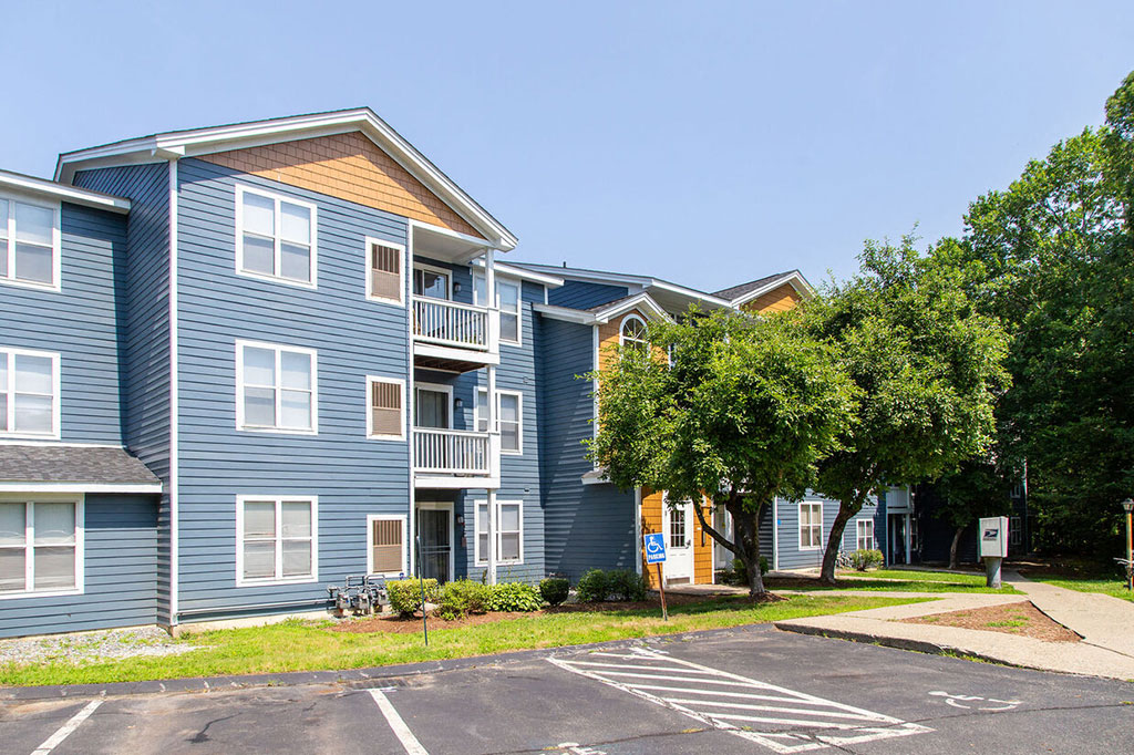 Woodfield Commons Apartments, One Arboretum Way, Canton, MA RentCafe