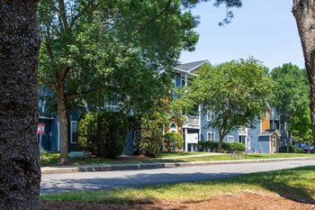 One Arboretum Way 1-3 Beds Apartment for Rent - Photo Gallery 4