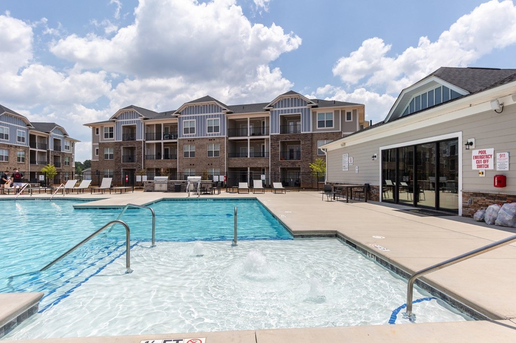Sparkling Pool at The One at Spartanburg, Spartanburg