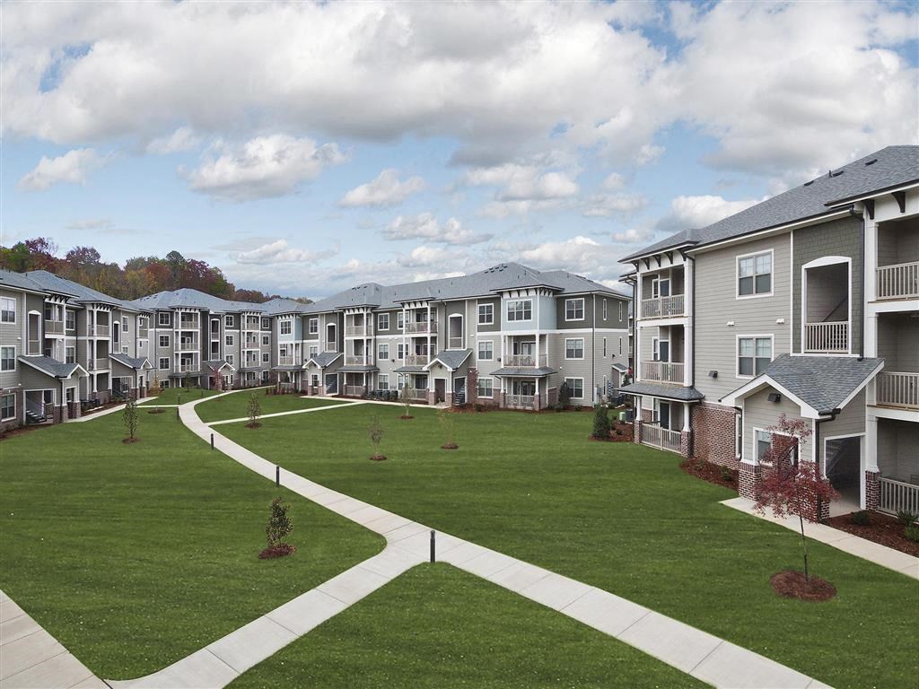 Lush Green Walking Trail at Ansley at Roberts Lake, Arden, 28704