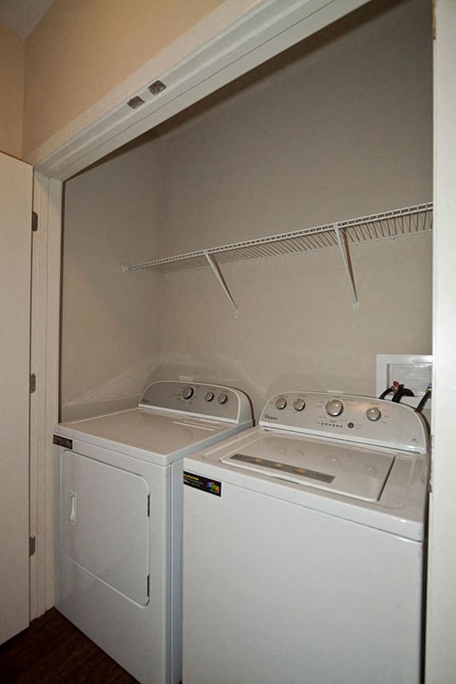Washer & Dryer at Ansley at Roberts Lake, Arden
