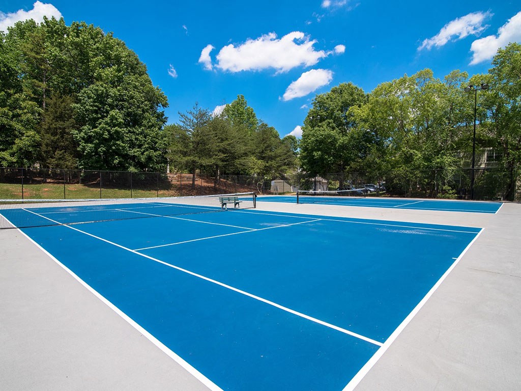 If you love nothing more than a good game of tennis, we have a Lighted Double Tennis Court at Autumn Park Apartments, Charlotte, NC 28262
