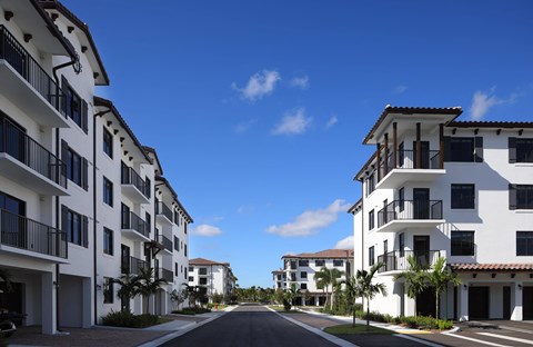 1990 Augustine Rd. 1-3 Beds Apartment for Rent