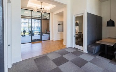 8993 Crestwyn Hills Drive 2 Beds Apartment for Rent - Photo Gallery 4