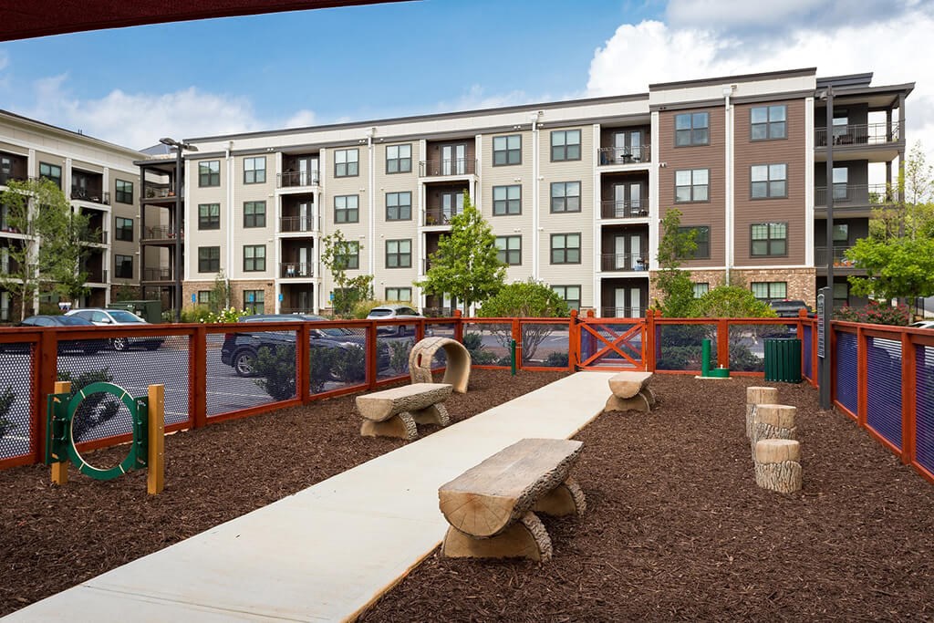 Luxurious Dog Spa & Wiggly Field at Echo at North Pointe Center Apartment Homes, Alpharetta, GA 30009