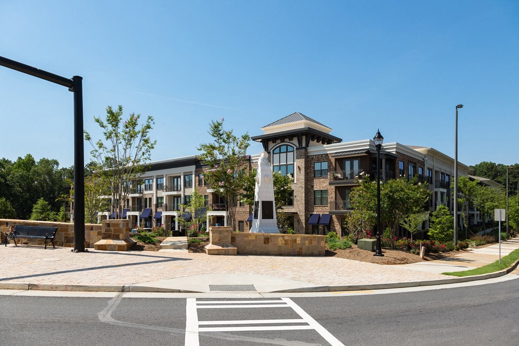 Modern Exteriors Give a Wonderful First Impression of Echo at North Pointe Center. Enjoy our Endless Amenities and Superb Location at Echo at North Pointe Center Apartment Homes, Alpharetta, GA 30009
