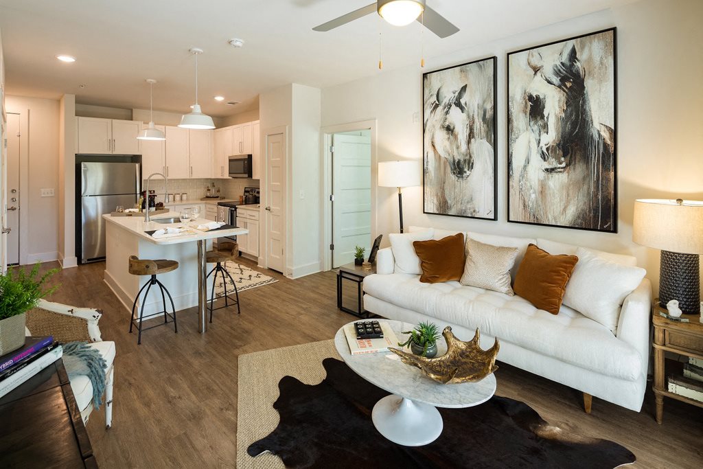 Echo At North Point Center Apartments