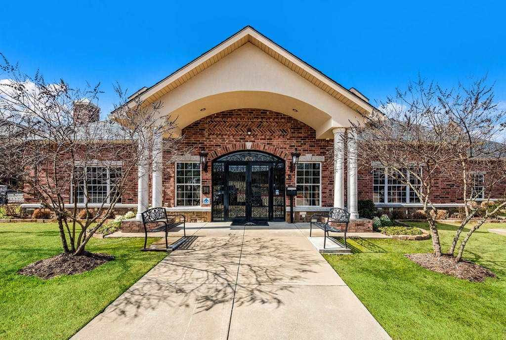 Entry at Arlo Luxury Homes, Arkansas