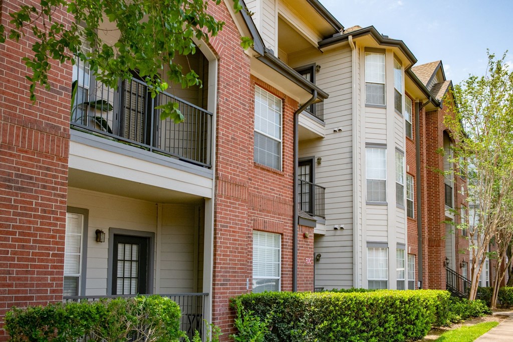 our apartments offer a clubhouse  at The Aster Sugar Land, Texas