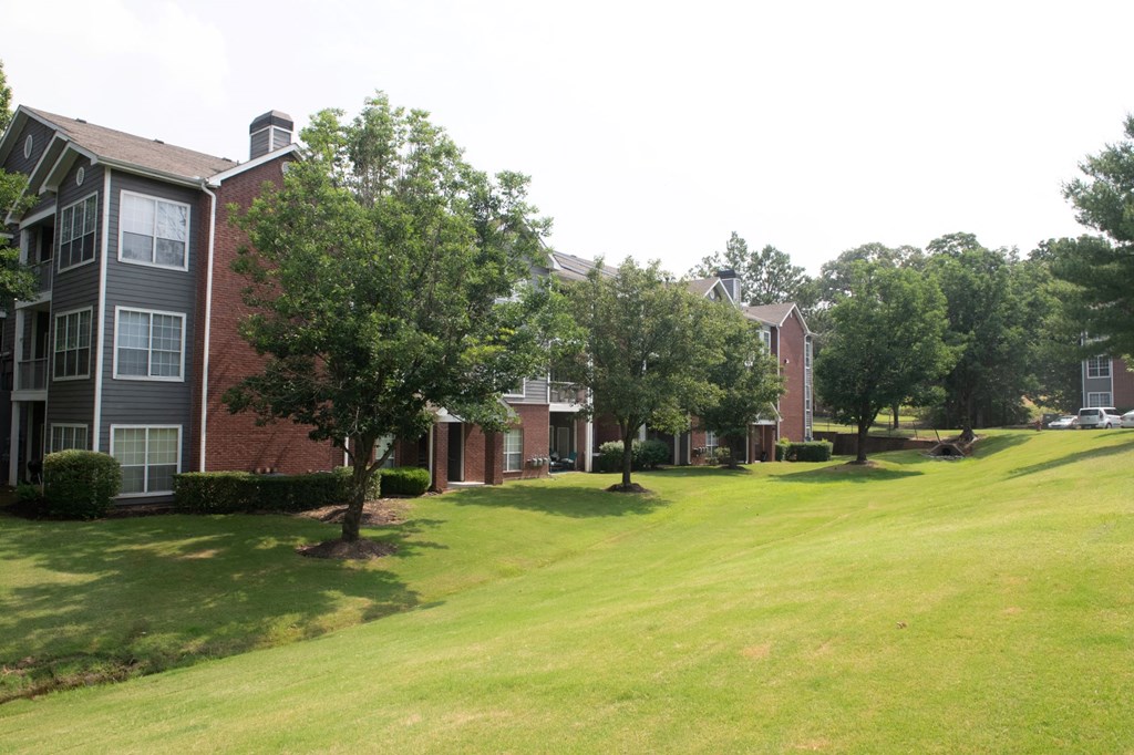 our apartments offer a clubhouse at Lincoln at Wolfchase, Cordova Tennessee