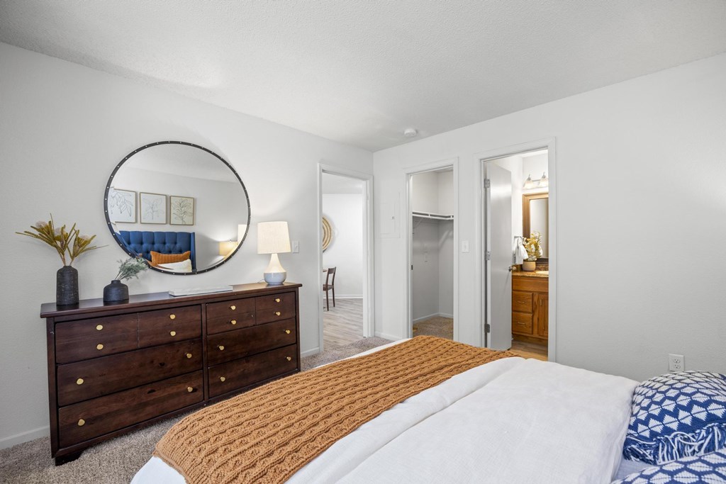 Bedroom Interior at Pointe Royal, Overland Park