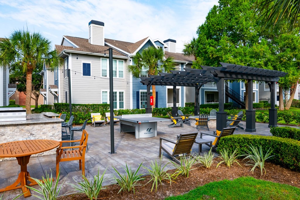 Outdoor Grill Stations at The Moorings, League City, Texas