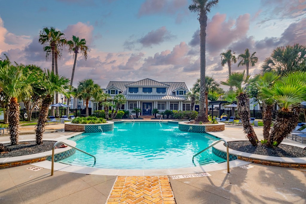 Sparkling Pool at The Moorings, League City, Texas