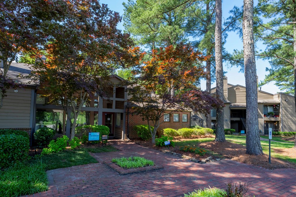 exterior view of the villas at fallingwater apartments at The Summit Apartments, Memphis, Tennessee