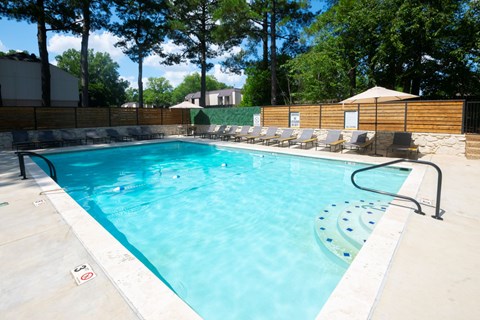 Cool Blue Swimming Pool at The Garden District Apartments, Germantown, TN, Tennessee