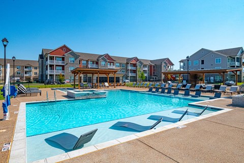 A large swimming pool at Grays Creek Apartments, Cordova