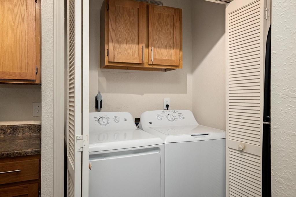 Washer And Dryer In Unit at Hampton Woods, Shawnee, 66217