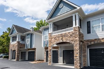 Garages & Storage Units Available