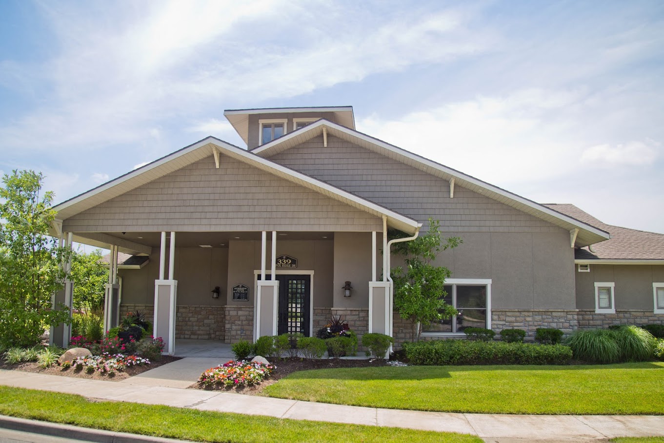 Clubhouse Exterior at The Manor Homes of Eagle Glen, Missouri, 64083