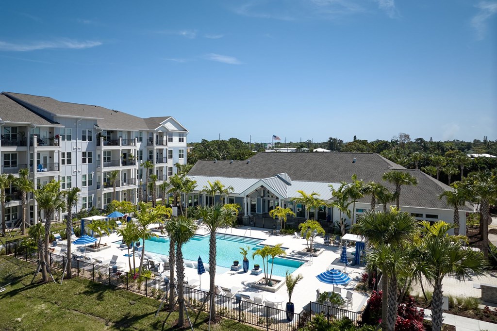 Pool Side View at Mason Stuart, Stuart