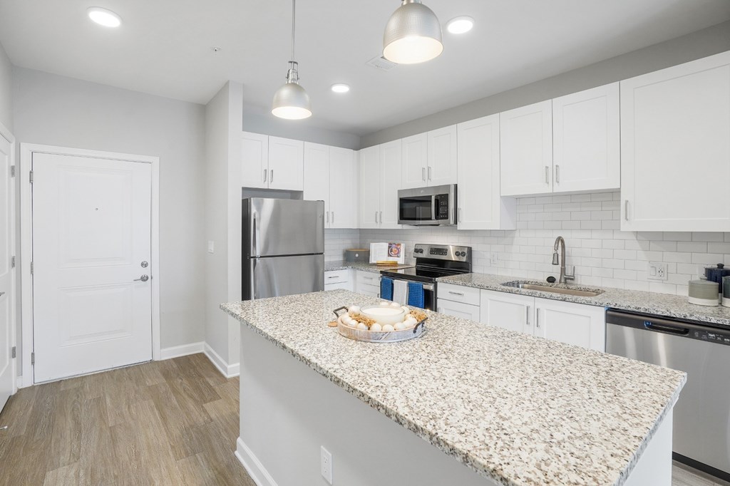 Granite Countertop at Mason Stuart, Stuart, Florida