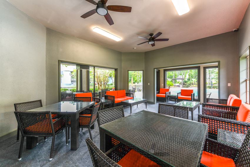 Paradise Island Apartments, 7651 Paradise Island Blvd, Jacksonville, FL