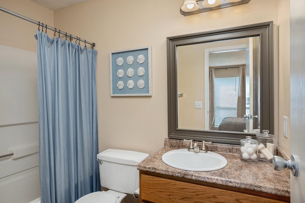 Bathroom With Bathtub at Pointe Royal, Overland Park, Kansas