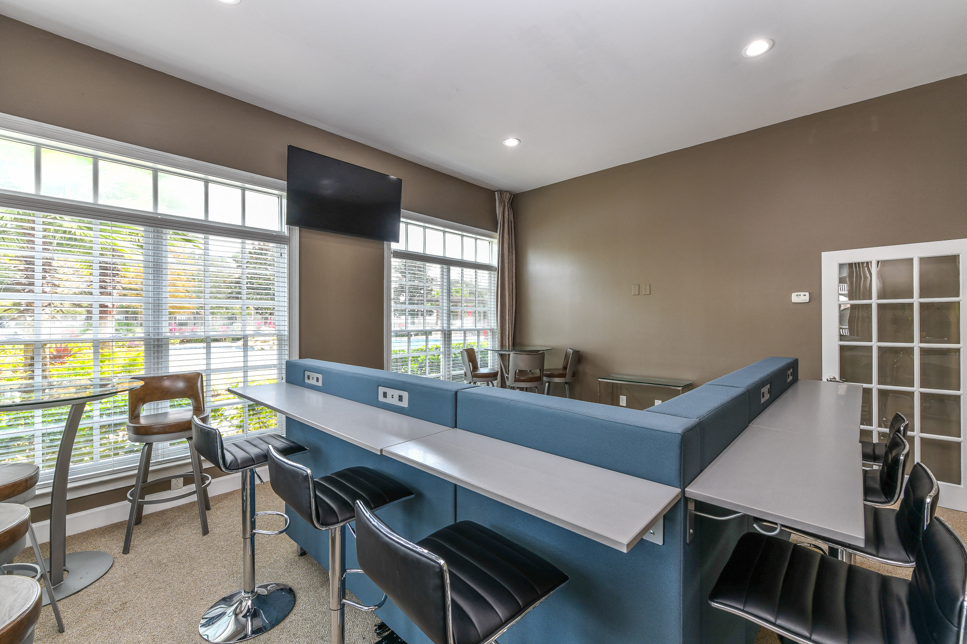 Resident Work Space and Lounge at Reserve Bartram Springs, Florida, 32258