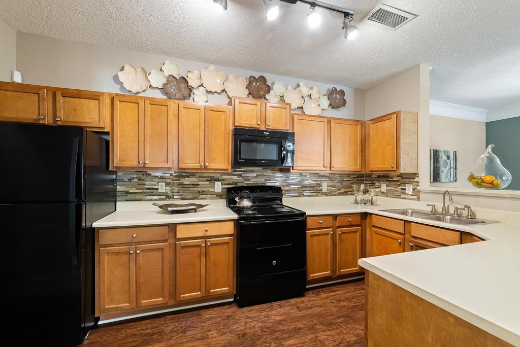 Spacious kitchen at Sugarloaf Crossing Apartments, Lawrenceville GA 30046