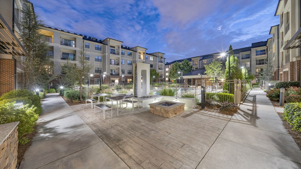 The Hendrix pool and sundekc at The Hendrix, Atlanta, GA