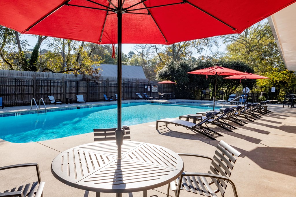 Swimming Pool with Sun Deck located at Venue at Carrolton in Carrolton, GA 30117
