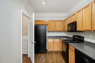 9801 W 136Th Street 1-2 Beds Apartment for Rent - Photo Gallery 3