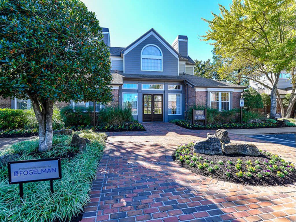 Property Entrance at The Retreat at Germantown, Germantown, Tennessee